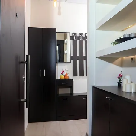 Orion Apartment *